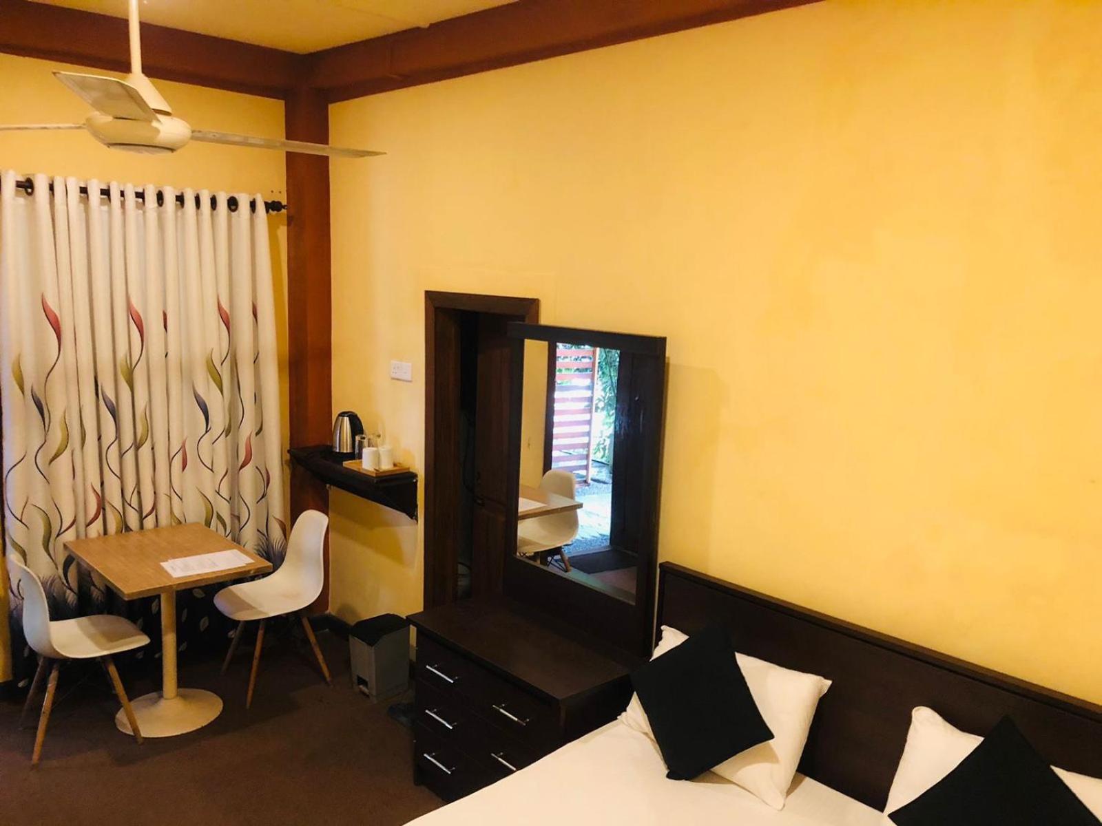 Cinnamon Airport Residencies คาตุนายากา ภายนอก รูปภาพ
